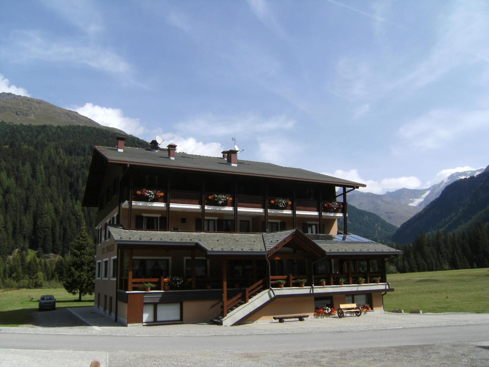 Albergo Thurwieser Santa Caterina Valfurva Exterior photo