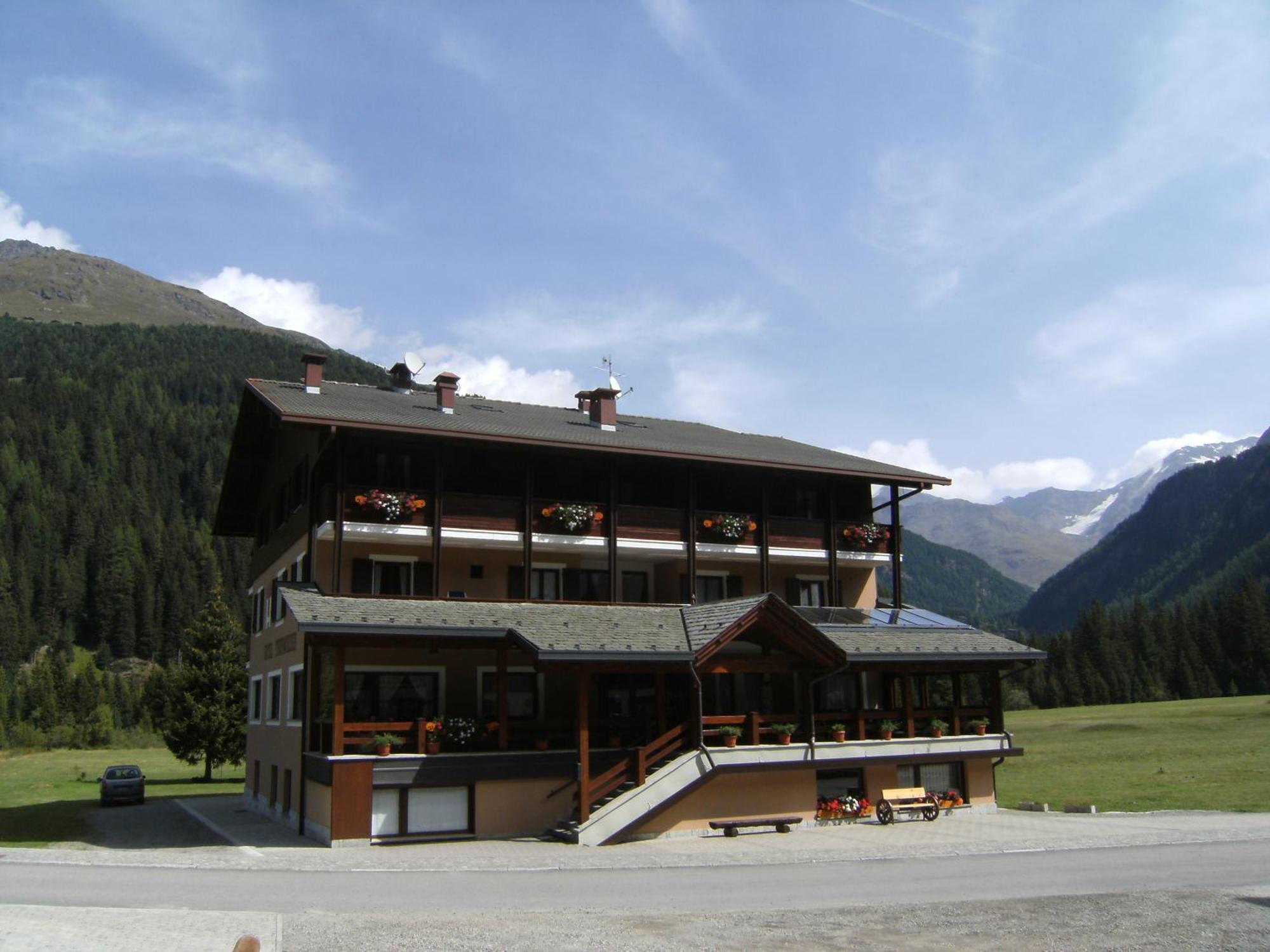 Hotel Garni Thurwieser - B&B Santa Caterina Valfurva Exterior photo